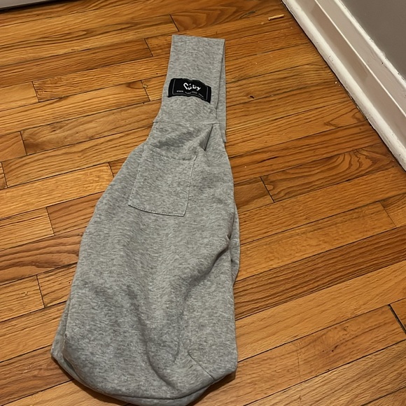 CUBY Dog and Cat Sling Carrier - Picture 4 of 7